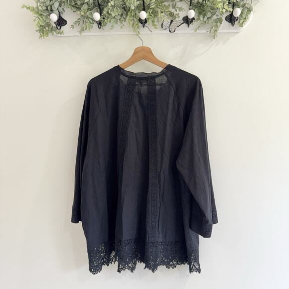 Logo By Lori Goldstein Plus Size Eyelet Lace Hem Black Button Down Blouse 2X - Picture 4 of 5